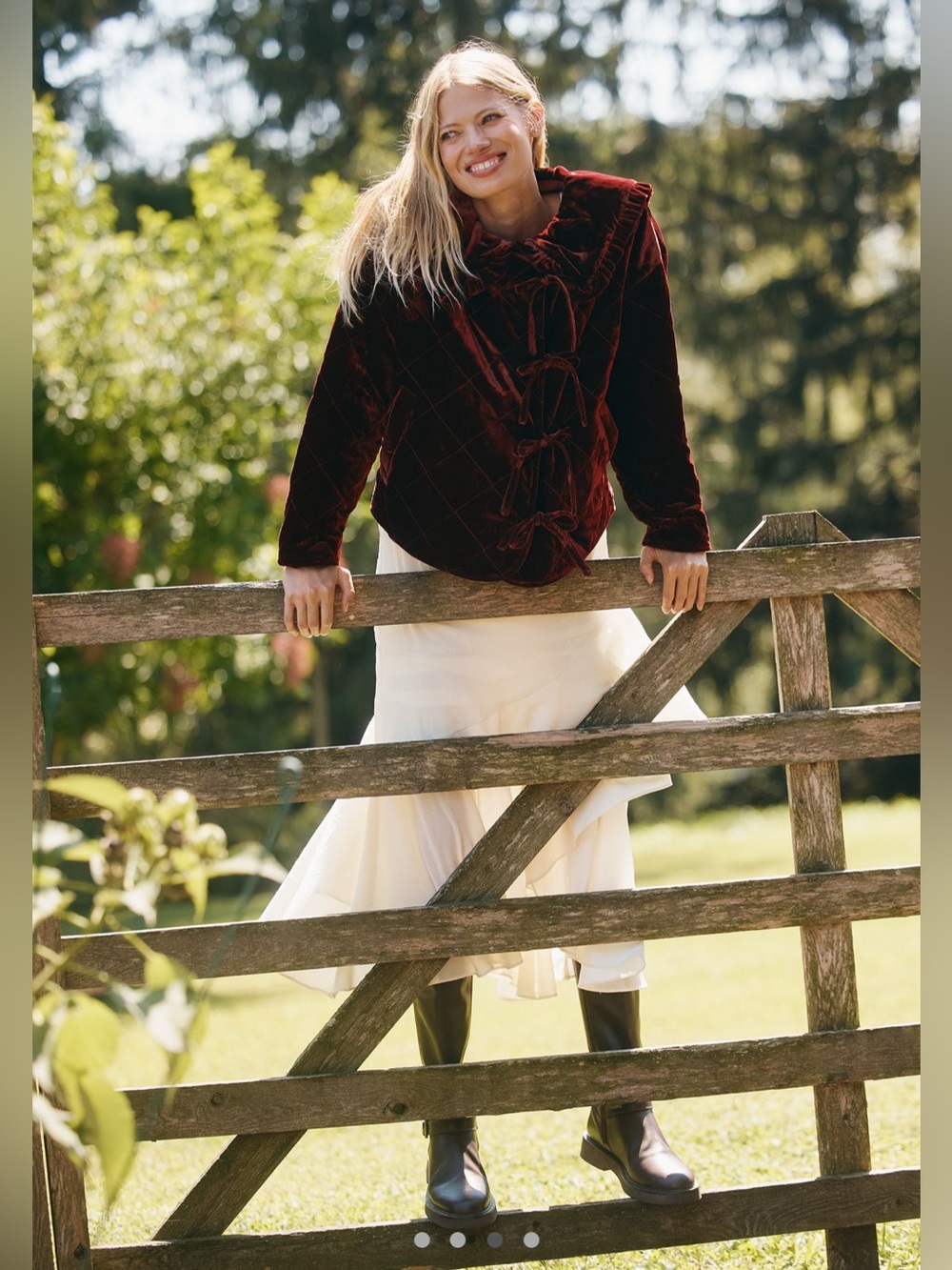 Anthropologie velvet quilted bow jacket size XL